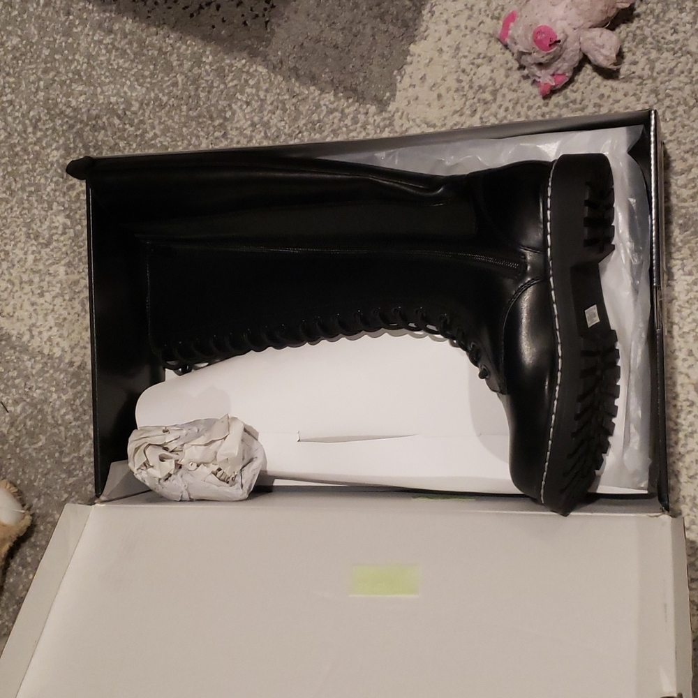 NWT Torrid Combat Style Lace-up Boots